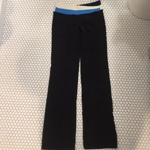 Lululemon Groove pants
